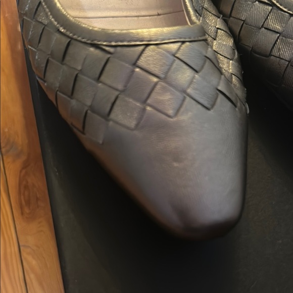 Bottega Veneta Silver Woven Metallic Grosgrain Leather Women’s Flat